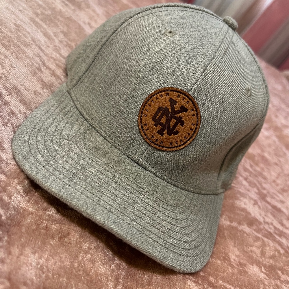 H&M - NYC Gray Cap with Brown Patch